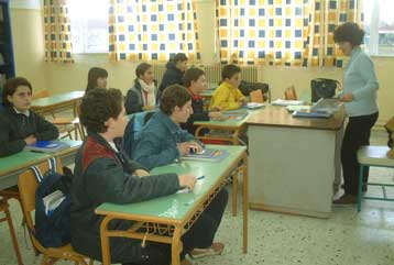 Πέντε κριτήρια για την αξιολόγηση του εκπαιδευτικού συστημάτος επιβάλλει η Κομισιόν