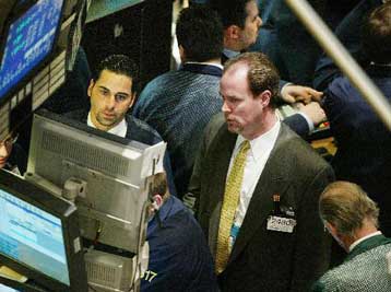 Οριακή άνοδος για Nasdaq, πτώση για Dow Jones στο κλείσιμο της Πέμπτης