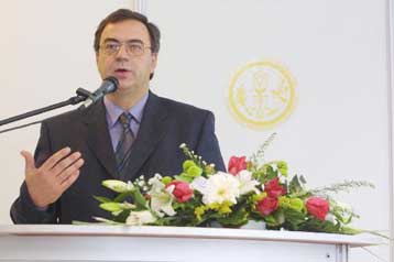 Ρυθμούς ανάπτυξης 4%-5% χρειάζεται η πραγματική σύγκλιση, τονίζει ο Ν.Χριστοδουλάκης