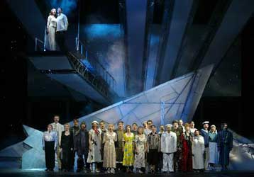 Ανοιξε και πάλι τις πόρτες του στο κοινό το θέατρο Ντουμπρόβκα της Μόσχας