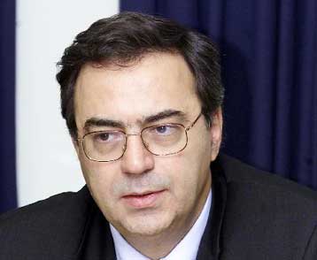 Έμφαση σε δημόσιο χρέος και διαρθρωτικές αλλαγές δίνει η έκθεση του ΔΝΤ