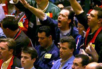 Σε νέο υψηλό διετίας «σκαρφαλώνουν» οι τιμές του πετρελαίου