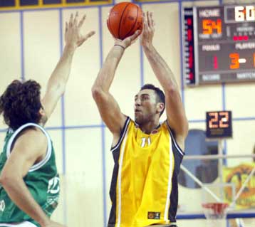 «Εφιάλτης» τέλος για την ΑΕΚ με 13η ήττα