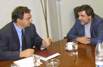 Συνάντηση Χριστοδουλάκη – ΑΔΕΔΥ για νέο μισθολόγιο και αναδρομικά