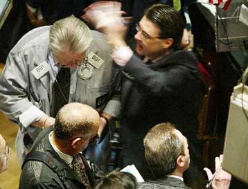 Πτώση για Nasdaq και Dow Jones στο κλείσιμο της Πέμπτης