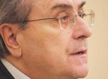 Επιστολή 12 ηγετών ευρωπαϊκών αριστερών κομμάτων στον Κ.Σημίτη για ειρήνη στο Ιράκ