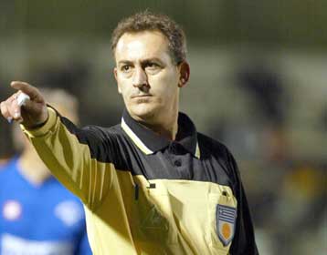 Δεν θα ξανασφυρίξει ο διαιτητής του ΠΑΟ-Ιωνικός, Χρ.Τρικάλης