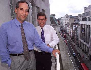 Σε 3.000 απολύσεις προχωρά το Reuters μετά τις ζημίες-ρεκόρ του 2002