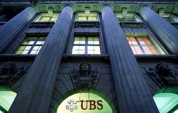 Ζημίες για την UBS το τέταρτο τρίμηνο του 2002, πρώτη φορά την τελευταία τετραετία