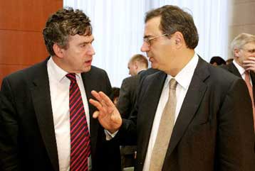 Πιστοί στο Σύμφωνο Σταθερότητας οι «15» – Δυσκολίες στη φορολόγηση της ενέργειας