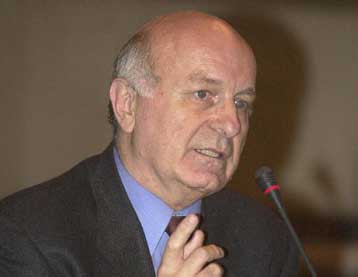 Από την 1η στη 12η θέση από άποψη μακροβιότητας βρέθηκε η Ελλάδα σε διάστημα 30 ετών