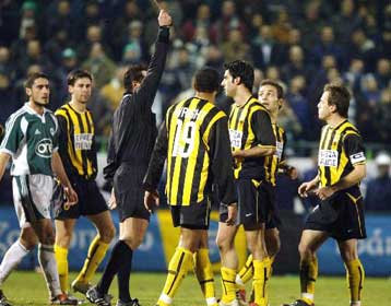 Με σαράντα ημέρες αποκλεισμό τιμωρήθηκε ο Βασσάρας