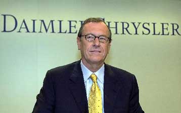 Στην κερδοφορία επέστρεψε η DaimlerChrysler το 2002 – Αισιοδοξία για το 2003