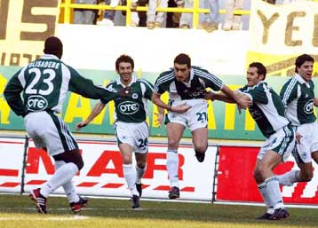 Αλώβητος ο ΠΑΟ στο Χαριλάου, πήρε το ντέρμπι ο Ολυμπιακός, άνετα η ΑΕΚ