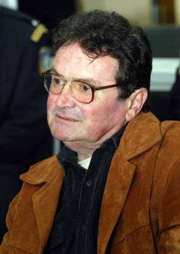 Ο Τροτσκιστής που αρνείται τα πάντα πλην μίας ληστείας