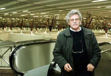 Στην Κωνσταντινούπολη η νέα εγκατάσταση του Κώστα Τσόκλη