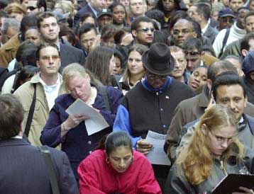 Σε χαμηλό εννιαετίας η καταναλωτική εμπιστοσύνη στις ΗΠΑ το Φεβρουάριο