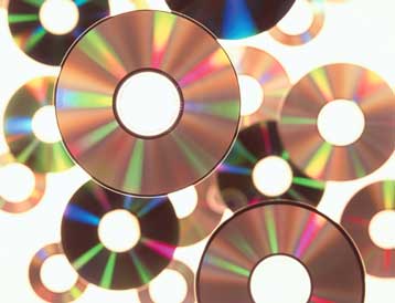 Νόμιμο κατέβασμα μουσικών αρχείων έναντι συνδρoμής προσφέρει η AOL