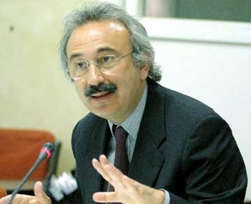 Δριμεία επίθεση Πάχτα κατά της Νέας Δημοκρατίας για το Γ΄ΚΠΣ