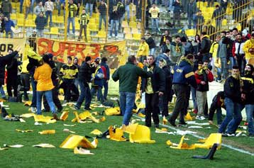 Μία αγωνιστική στον Αρη, πρόστιμο στον ΠΑΟ και στο πειθαρχικό ο Τσαγκαράκης