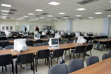 Εν αναμονή αντιδράσεων της ΕΣΗΕΑ για τους όρους κάλυψης της δίκης της 17Ν