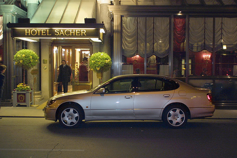 Στην Ιαπωνία εισάγει τα μοντέλα της Lexus η Toyota