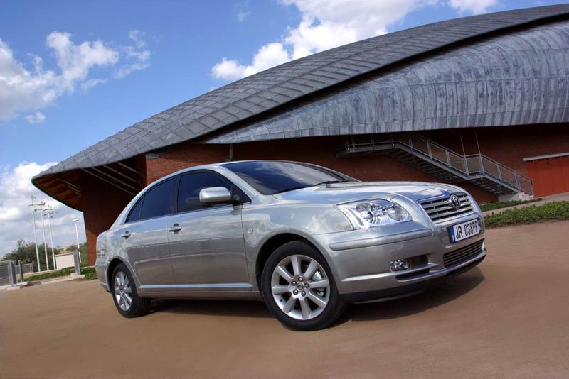 Πρεμιέρα στο Burnaston για το νέο Toyota Avensis