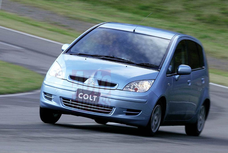 Δεν αυξάνει το μερίδιό της στη Mitsubishi η DaimlerChrysler