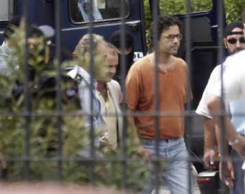 Παράνομο και αναρμόδιο το δικαστήριο για τη δίκη της 17Ν, σύμφωνα με τον Σάββα Ξηρό