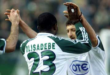 Κράτησε την κορυφή ο Παναθηναϊκός, έμεινε κοντά του ο Ολυμπιακός