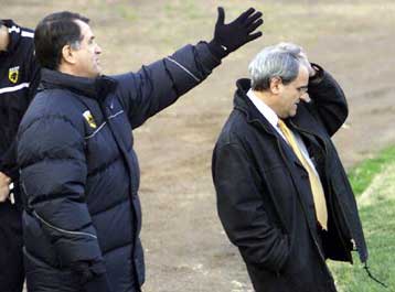 Καταδικάζει τα επεισόδια και στηρίζει τον Ντούσαν Μπάγεβιτς η ΠΑΕ ΑΕΚ