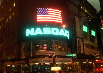 Αρνητικό πρόσημο για Nasdaq και Dow Jones στο κλείσιμο της Δευτέρας