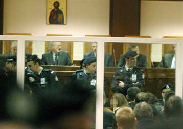 Συζήτηση των ενστάσεων και δηλώσεις των «19» επί του κατηγορητηρίου