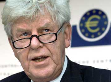 Στο υψηλότερο επίπεδο της τετραετίας «σκαρφαλώνει» το ευρώ