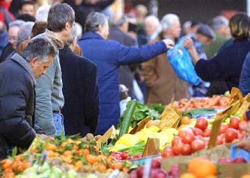 Στο 4,3% «εκτοξεύθηκε» ο πληθωρισμός το Φεβρουάριο