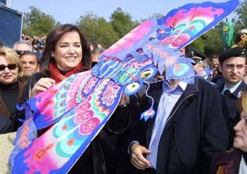 Στο λόφο του Φιλοπάππου κορυφώθηκαν οι εορταστικές εκδηλώσεις του δήμου Αθηναίων