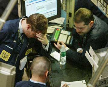 Πτώση για Nasdaq και Dow Jones στο κλείσιμο της Τρίτης