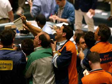 Σε υψηλό 12ετίας «σκαρφαλώνει» εκ νέου η τιμή του αργού πετρελαίου