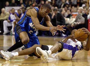 Οι Μάβερικς «άλωσαν» το Σακραμέντο με 129-123 στην παράταση