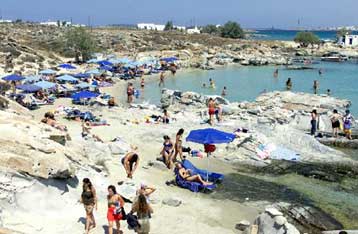 Ανησυχίες για μεγάλη μείωση των τουριστικών αφίξεων εκφράζει η αγορά