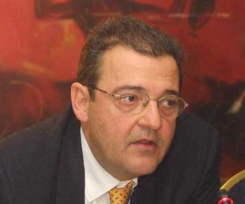 Υπερψηφίστηκε το νομοσχέδιο για την ιδιωτικοποίηση των καζίνο Πάρνηθας και Κέρκυρας