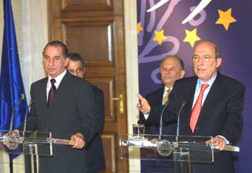 Οι ηγέτες της ΕΕ καλούν τον Ντενκτάς να επανεξετάσει τη στάση του στο θέμα της Κύπρου
