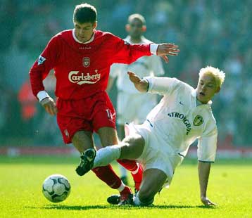 Κράτησε την πρώτη θέση η Αρσεναλ με 2-1 επί της Έβερτον