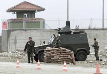 Μόνο με τη συγκατάθεση των ΗΠΑ θα εισέλθει η Τουρκία στο Ιράκ, διαβεβαιώνει η Αγκυρα