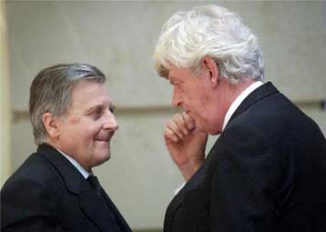 Παρατείνεται πιθανώς η παραμονή του Βιμ Ντούιζενμπεργκ στην προεδρία της ΕΚΤ