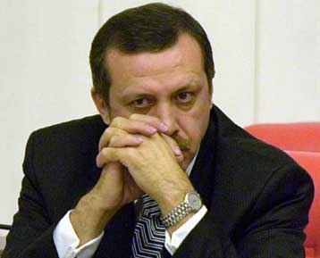 Βοήθεια 8,5 δισ. δολαρίων προσφέρει στην Τουρκία η κυβέρνηση των ΗΠΑ