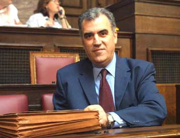 Αύξηση του επιδόματος των ανέργων και των δικαιούχων αυτού εξετάζει η κυβέρνηση