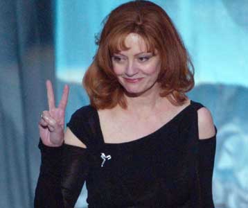 Ματαιώνεται δημόσια εμφάνιση της Σούζαν Σάραντον λόγω των αντιπολεμικών θέσεών της