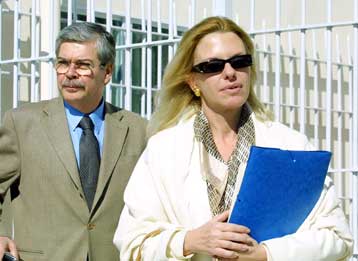 Aπουσιάζουν οι «εγκέφαλοι» της 17Ν από τη διαδικασία κατέθεσε στη δίκη ο Γ.Πέτσος