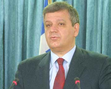 Την Πέμπτη η συνάντηση Παπανδρέου – Πάουελ, επιβεβαιώνει ο Χρ.Πρωτόπαπας